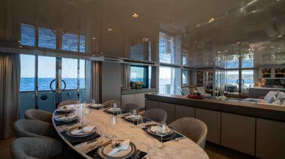 Lance, 38m charter yacht