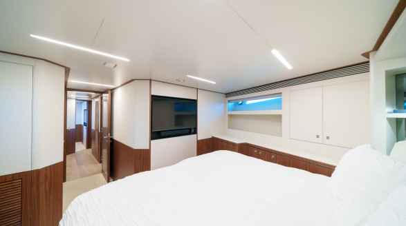 Rio, 27m charter yacht