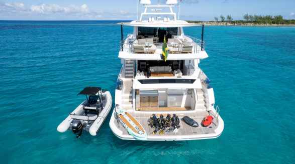 Rio, 27m charter yacht