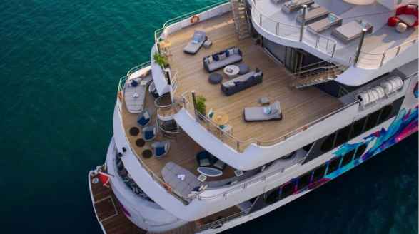 69m charter superyacht Saluzi