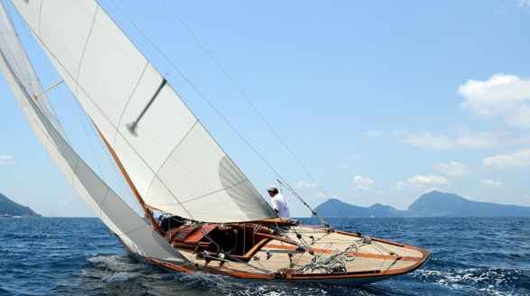 14.9m sailing yacht Vega for sale