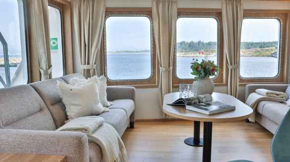 Vikingfjord, 41.8m charter yacht