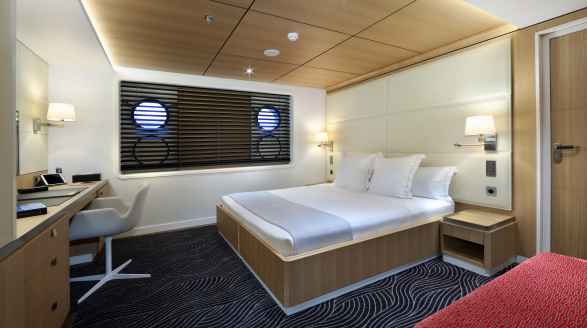 76m explorer yacht Yersin for charter - guest cabin