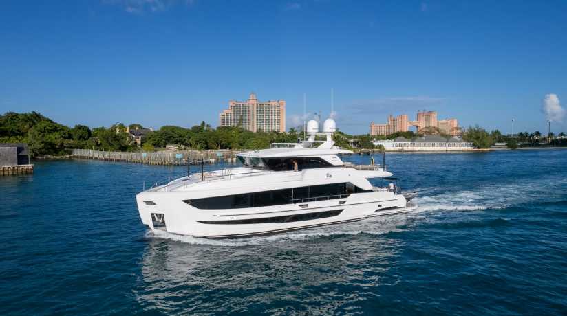 Rio 27.4M (90FT) motor yacht