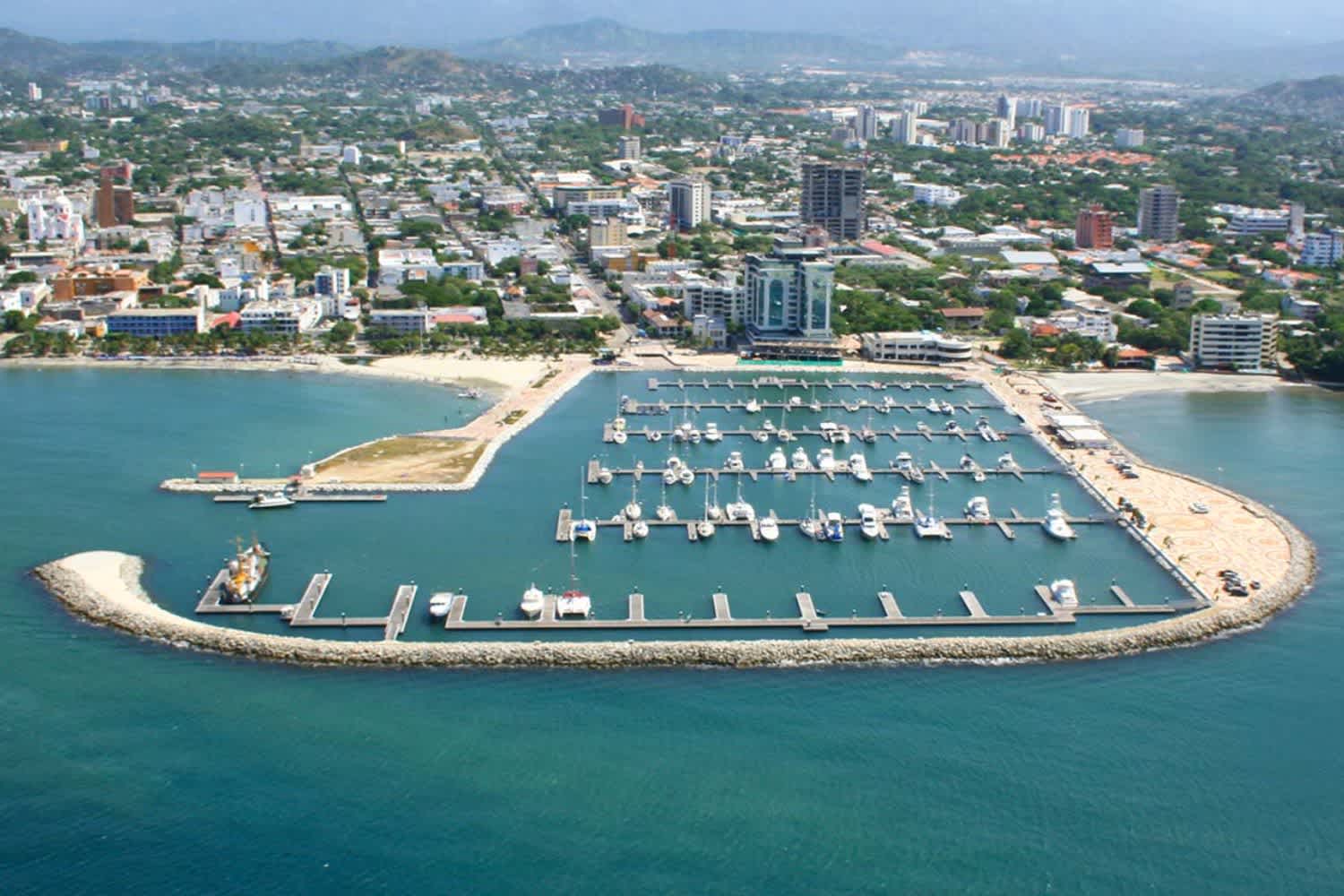 Superyacht Charter Santa Marta