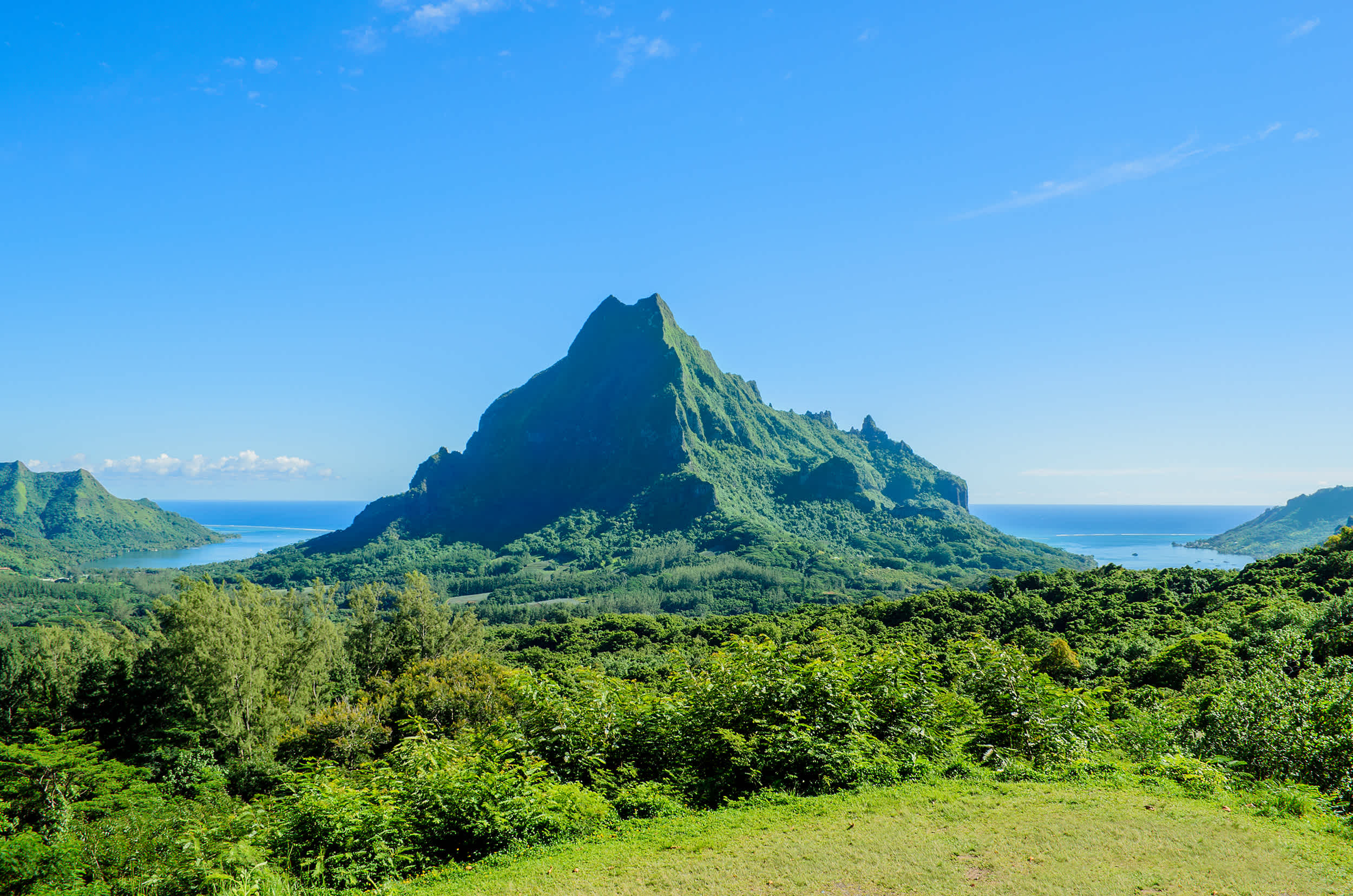 Superyacht Charter Moorea