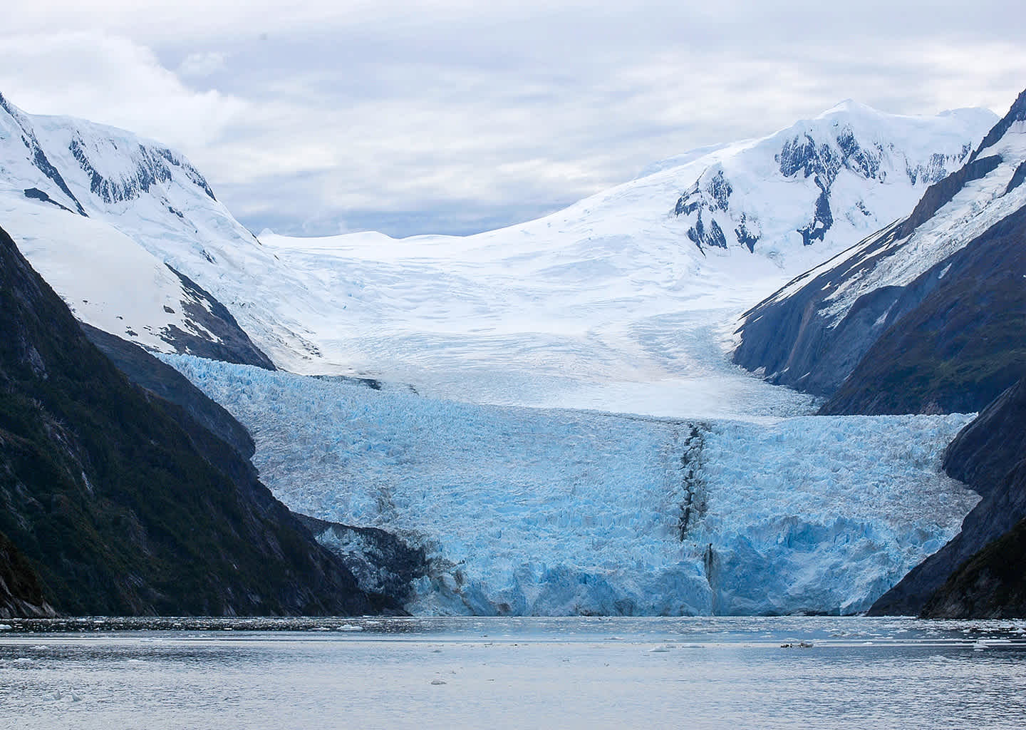 Superyacht Charter Garibaldi Glacier