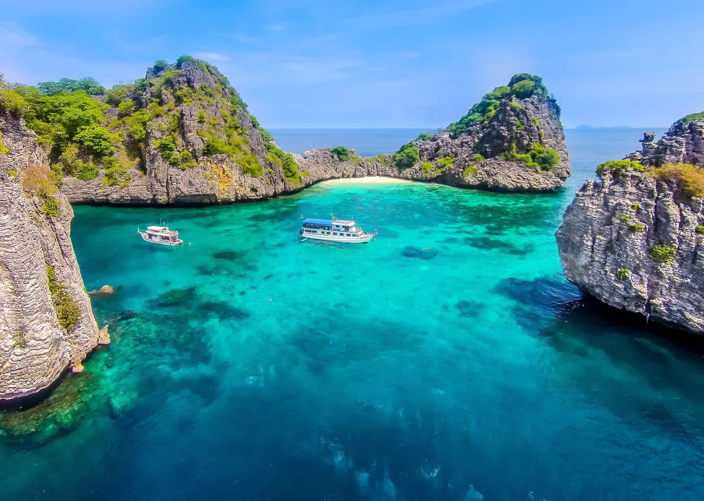 superyacht Charter Koh Rok Nok