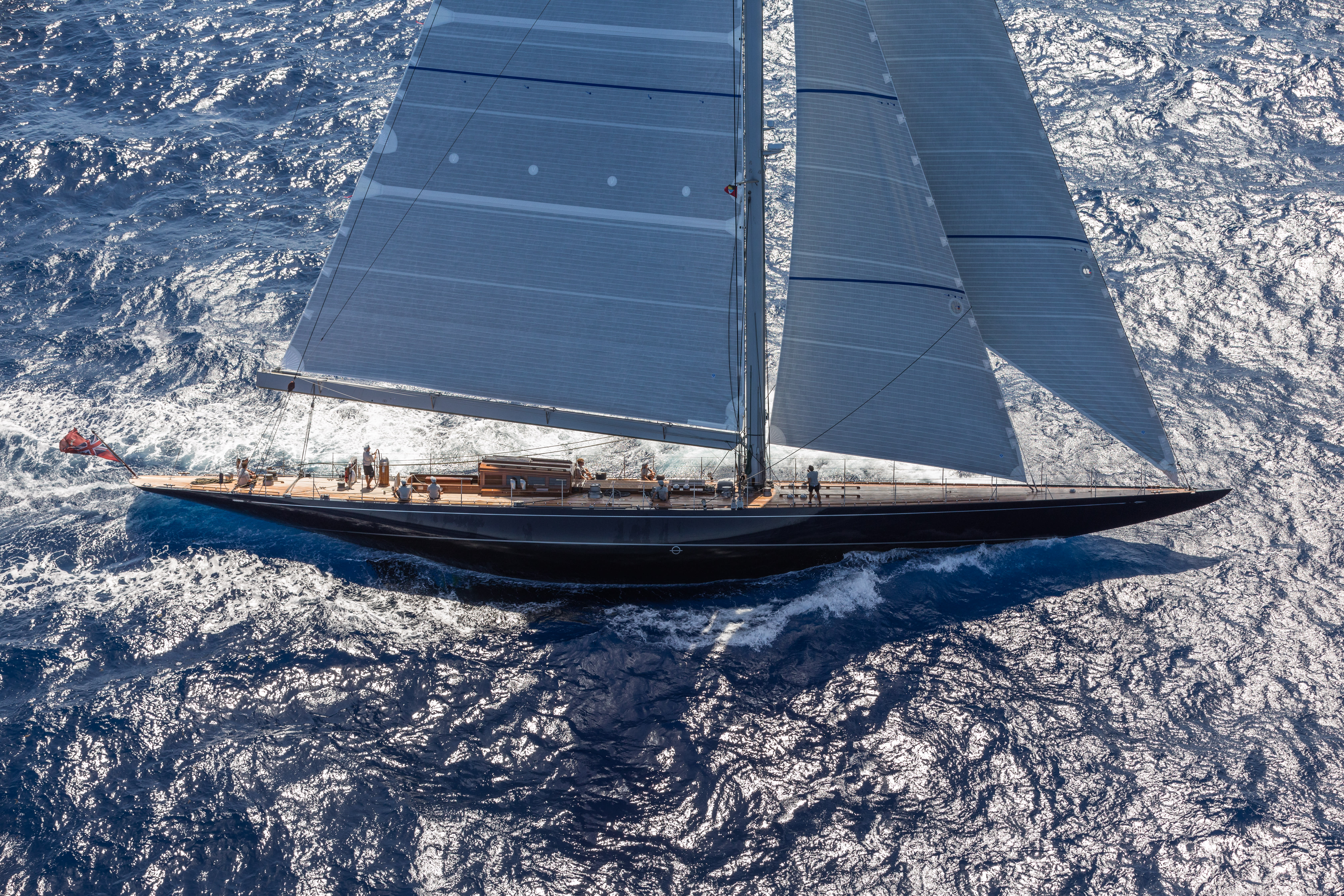 Sailing yacht Rainbow for charter