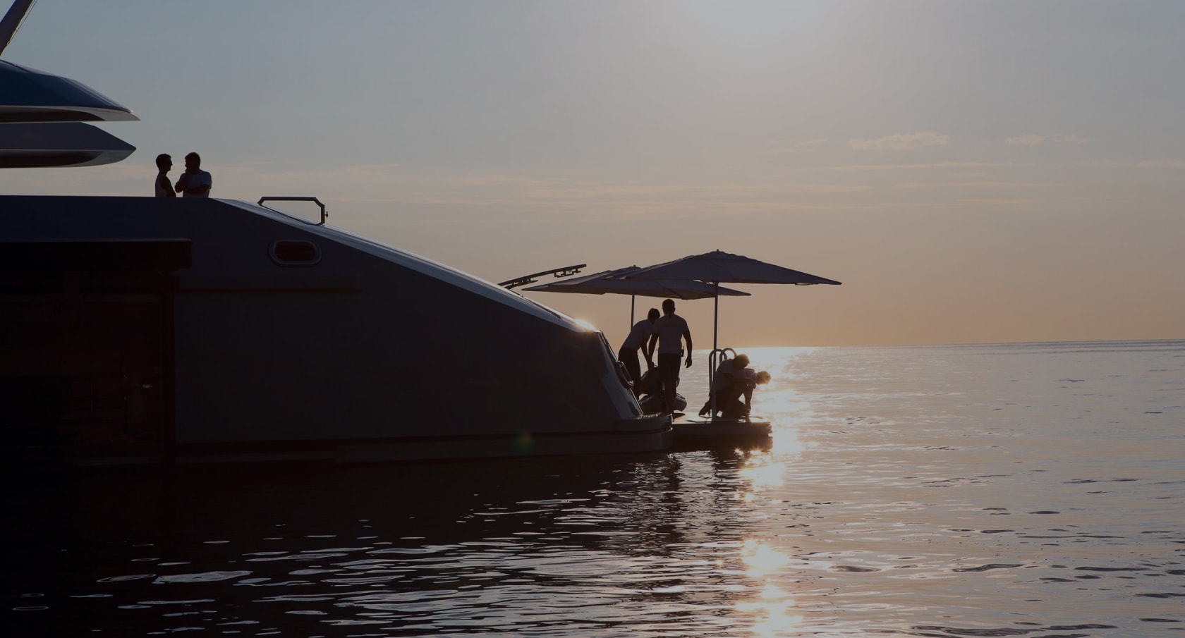 Crew & yacht logistics