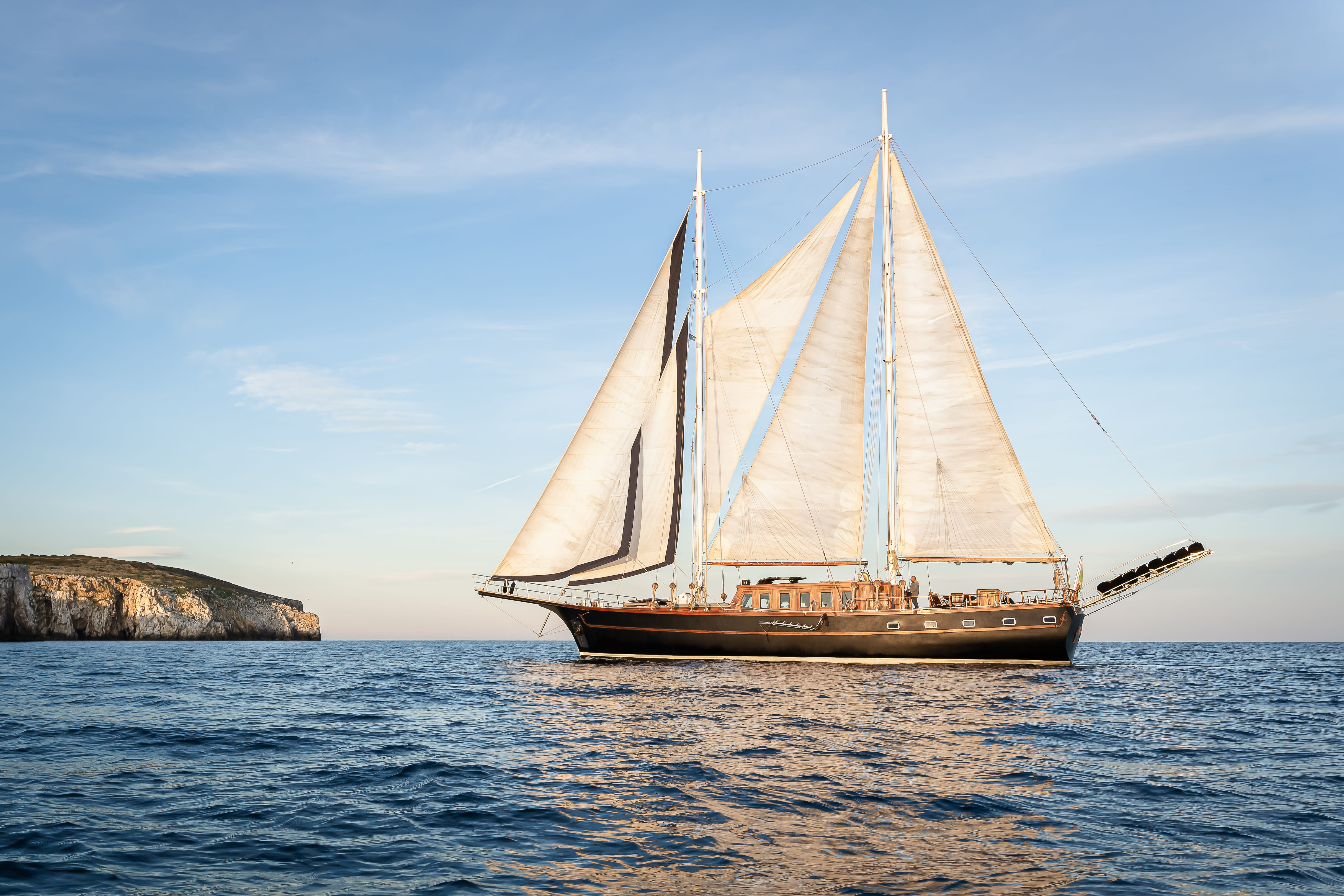 Myra, 27m charter yacht