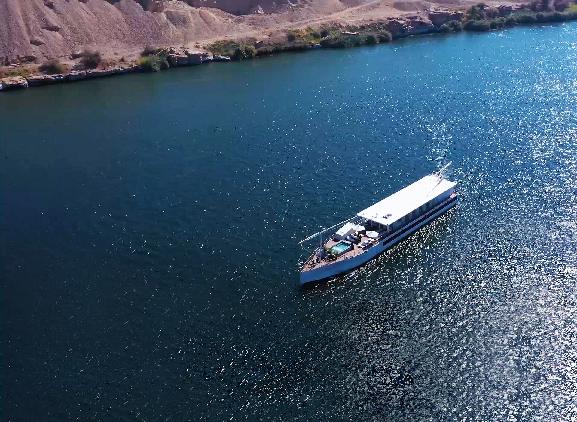 55m Berge available to charter on the Nile, Egypt