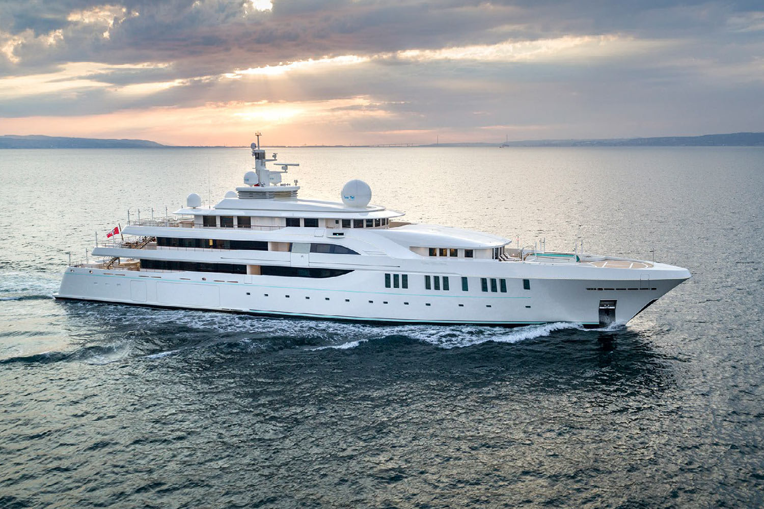 80m superyacht Elements for sale