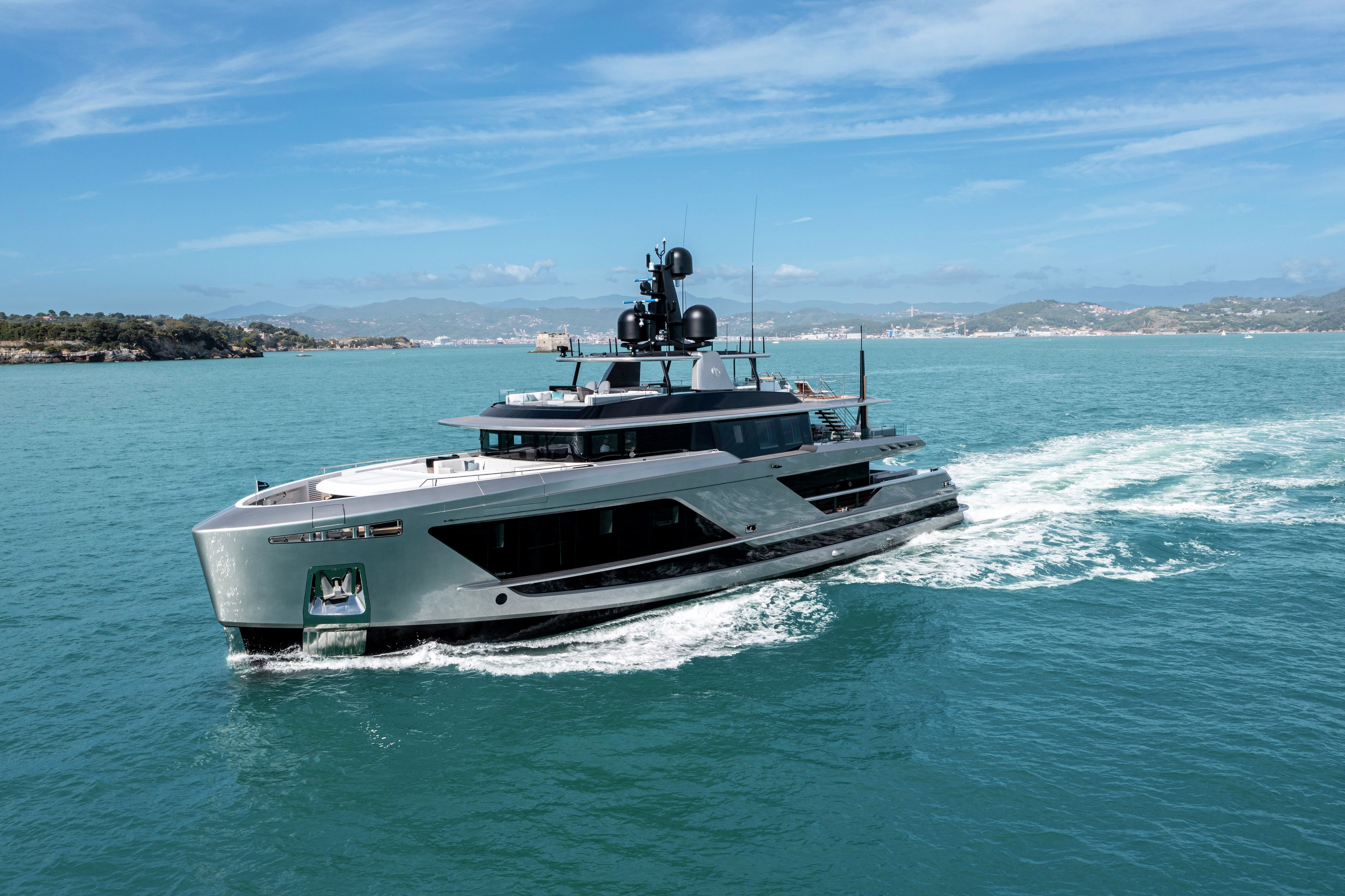 Enterprise, 38m charter yacht