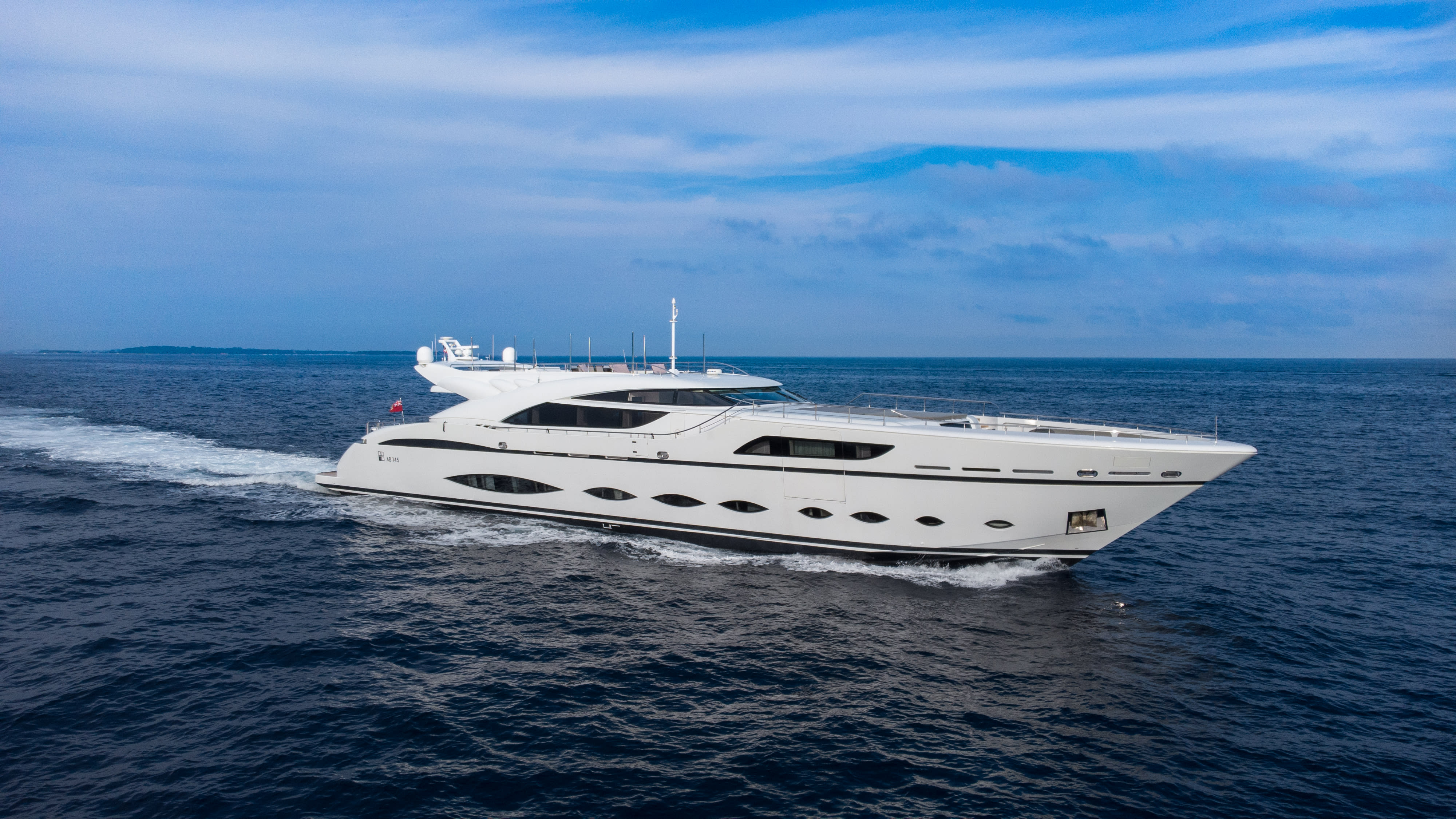 44.5m charter yacht Fast & Furious