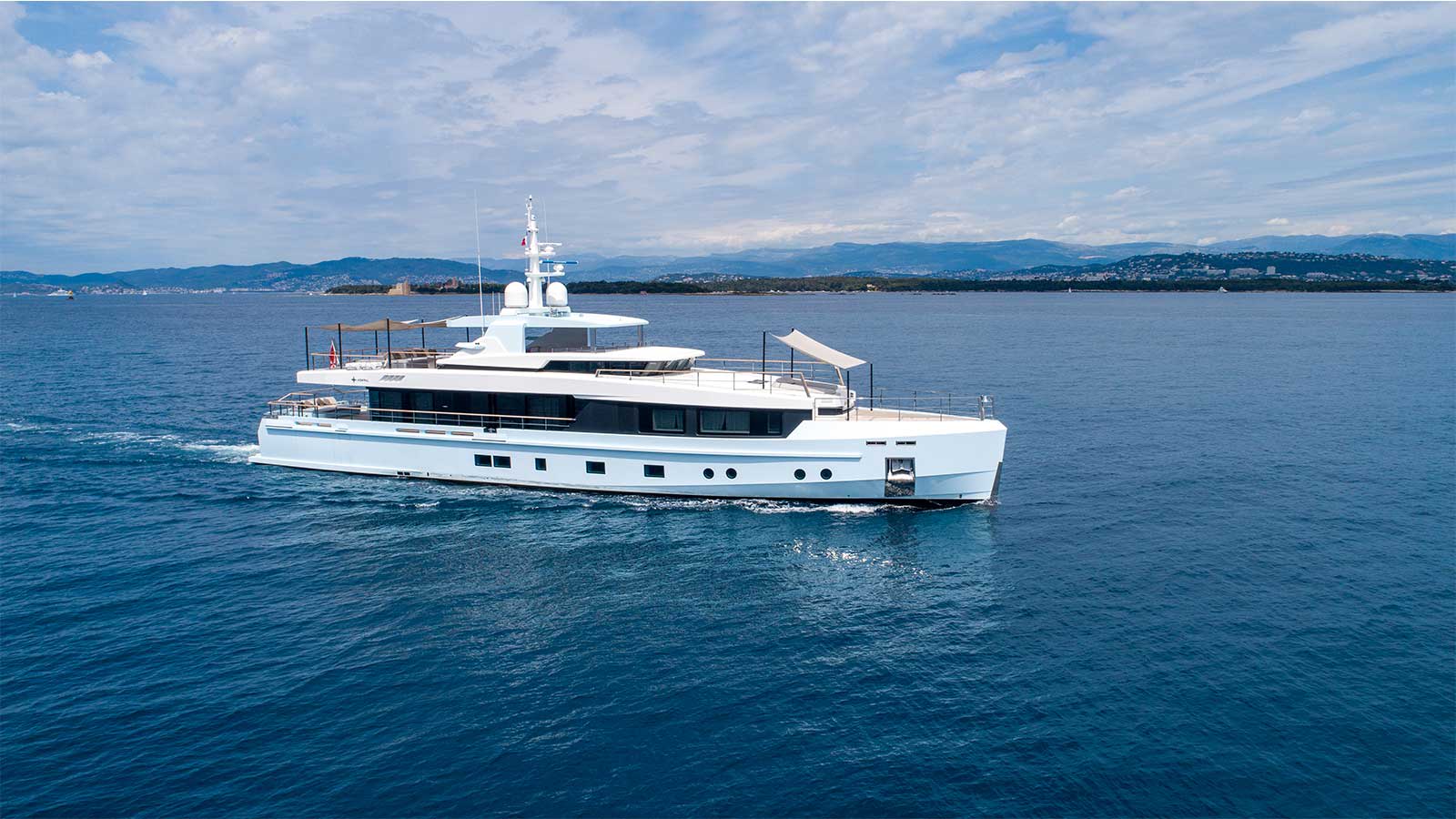Jesma II, 40m charter yacht