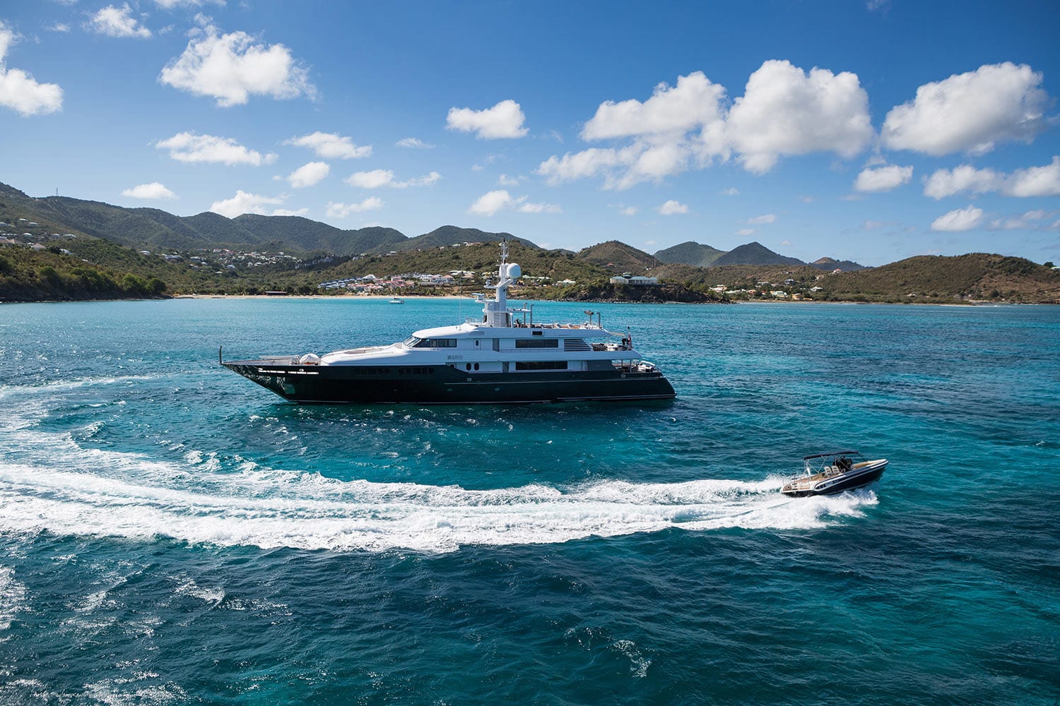 mariu yacht charter