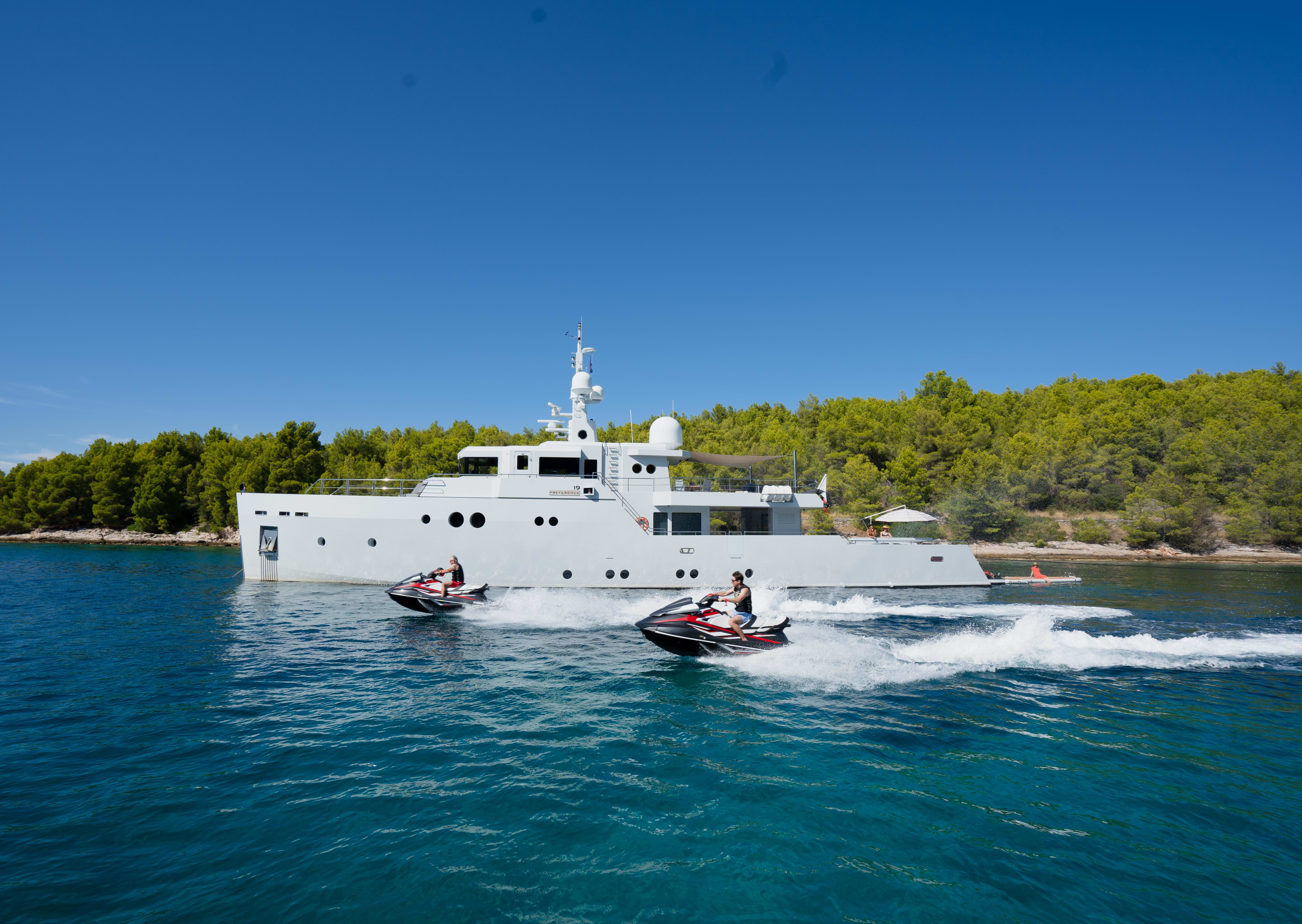 Preference19 Front View - Tansu Yachts for Sale - YPI