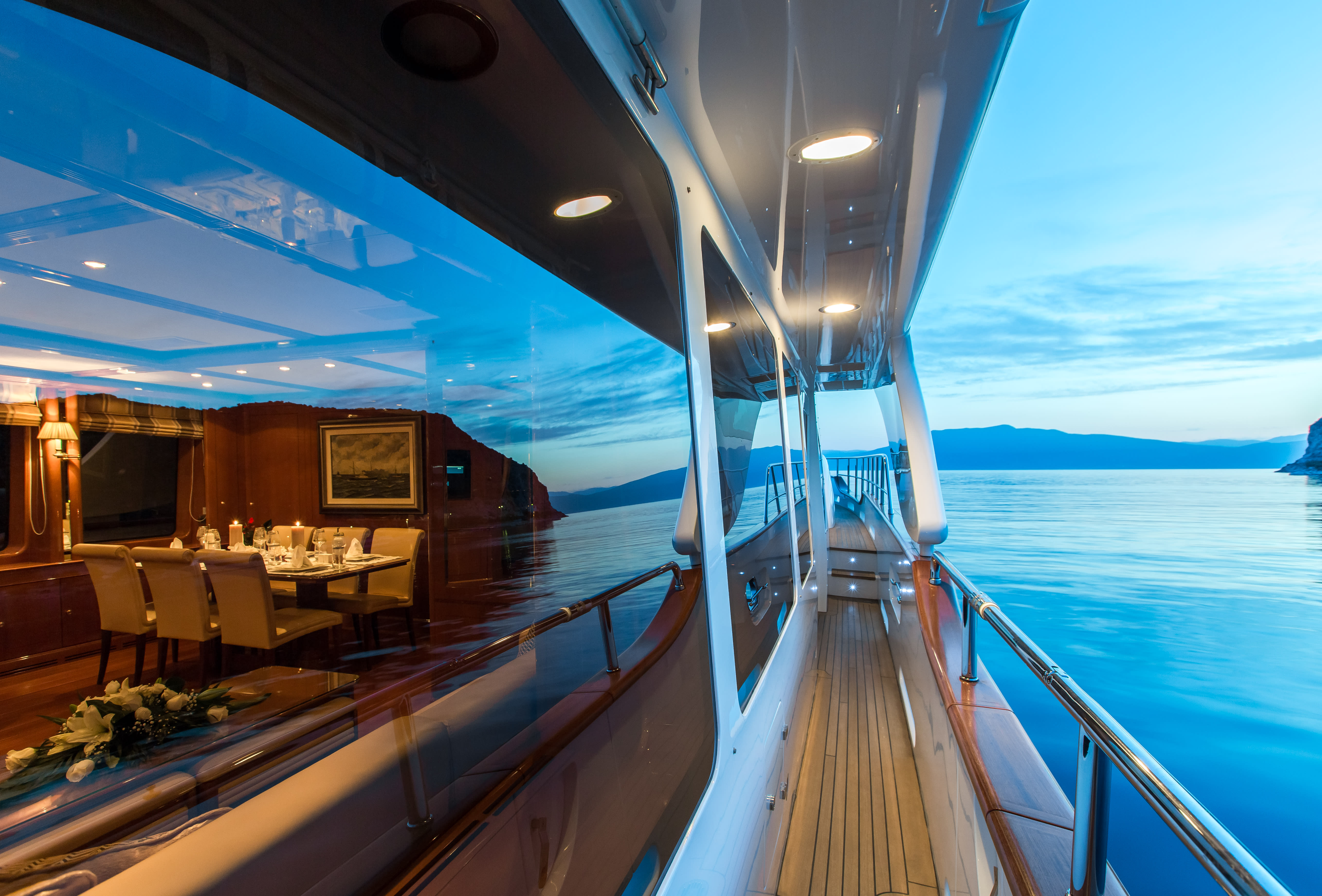 Rebecca V, 25.8m charter yacht - evening side profile of deck