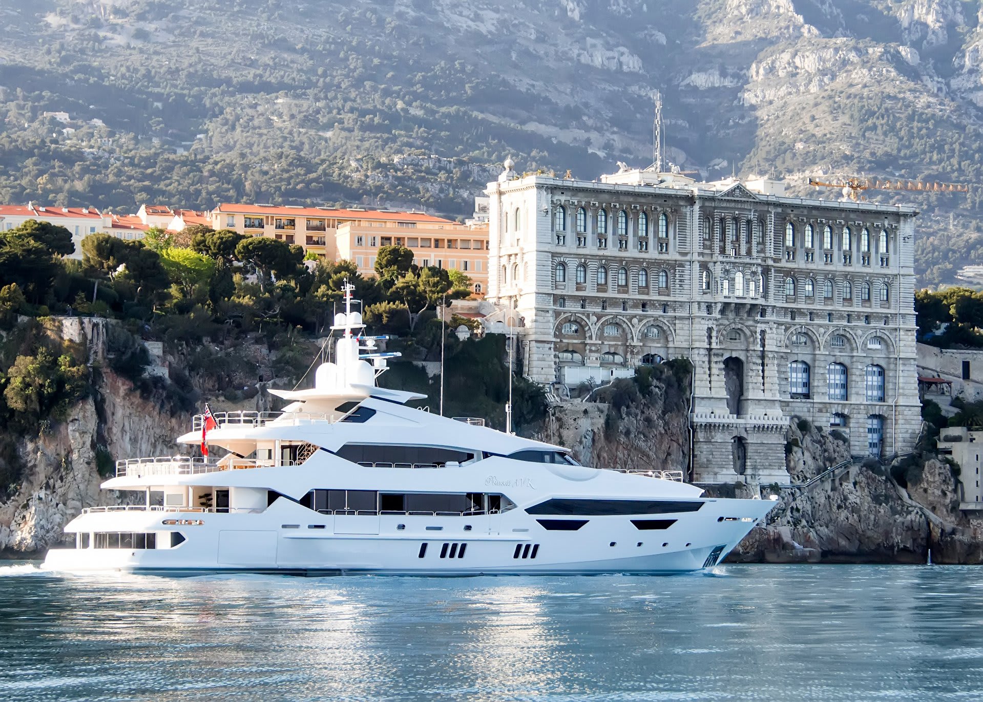 47.25m Sunseeker superyacht Q for sale with YPI