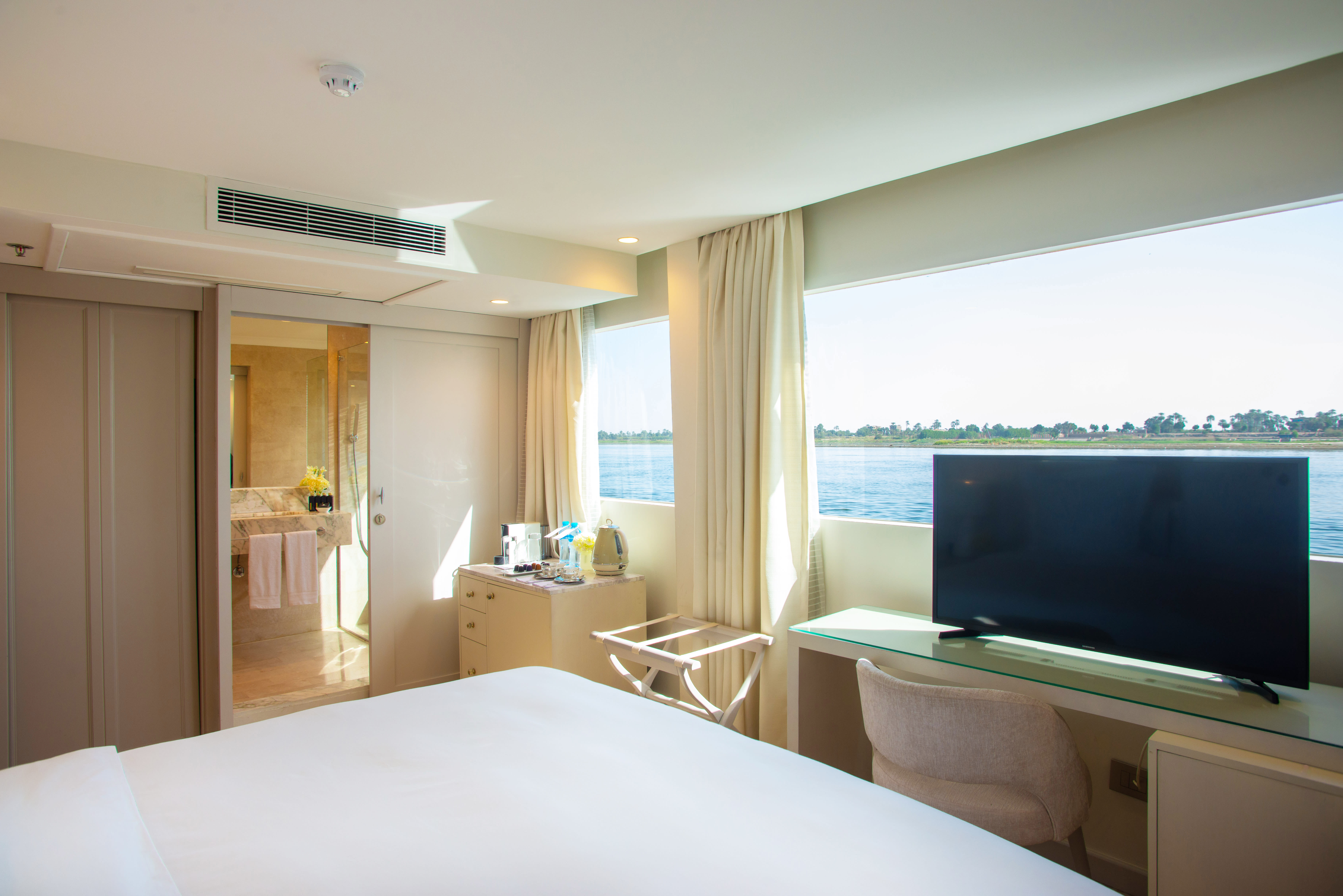 55m Berge yacht for charter on the Nile. Egypt