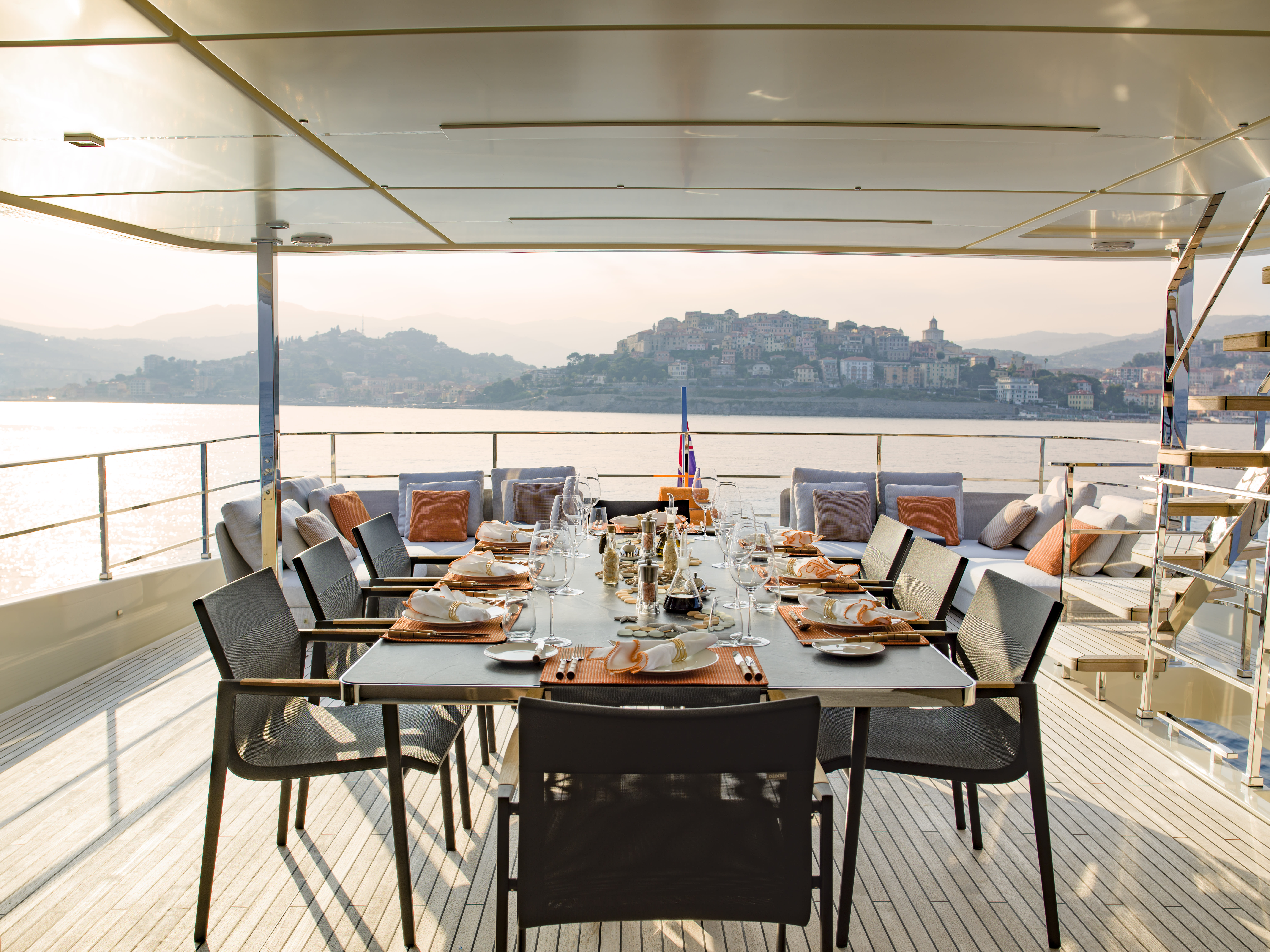 33m Maria Theresa motor yacht for charter - dining on deck