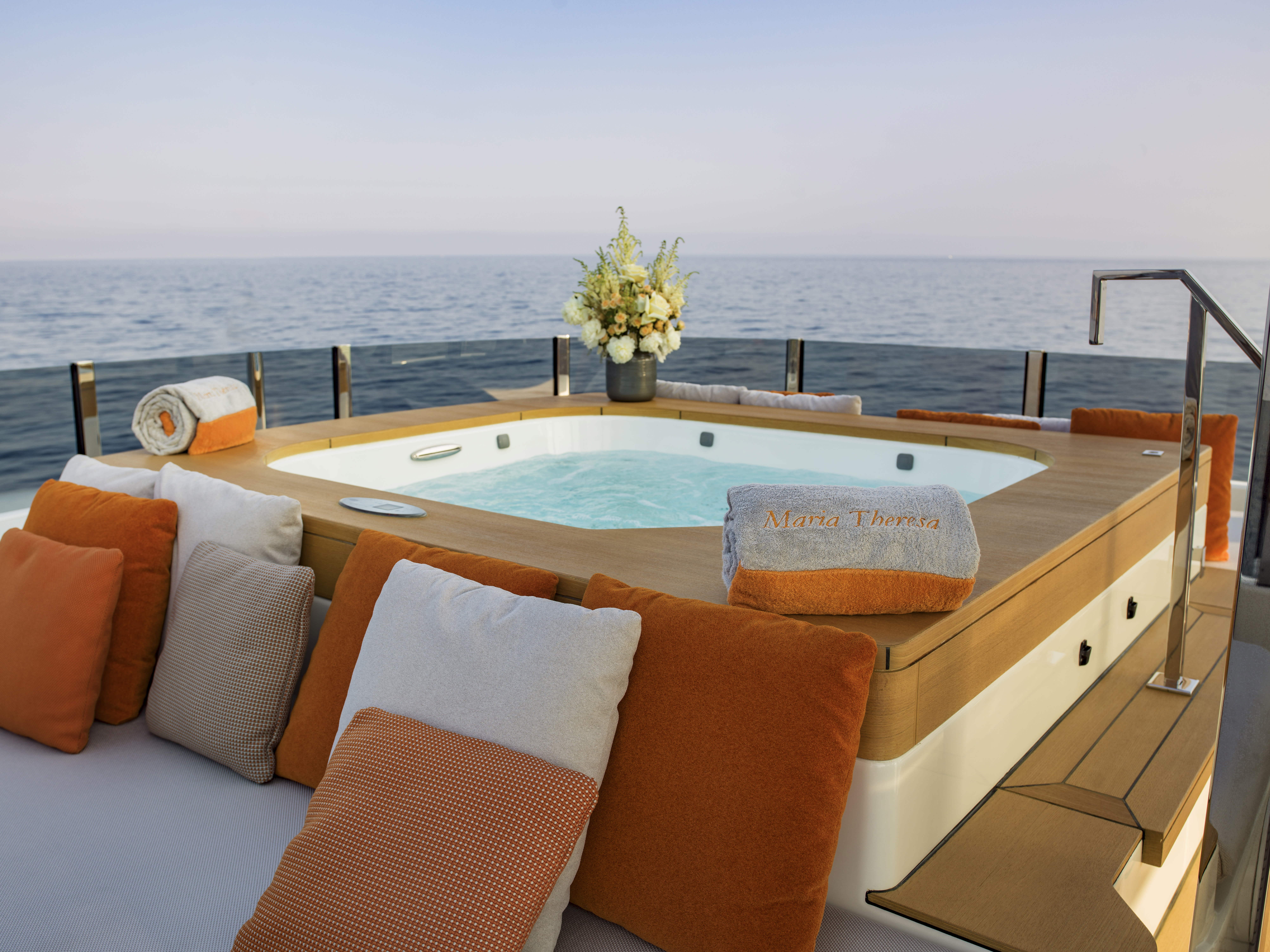 33m Maria Theresa motor yacht for charter - Jacuzzi