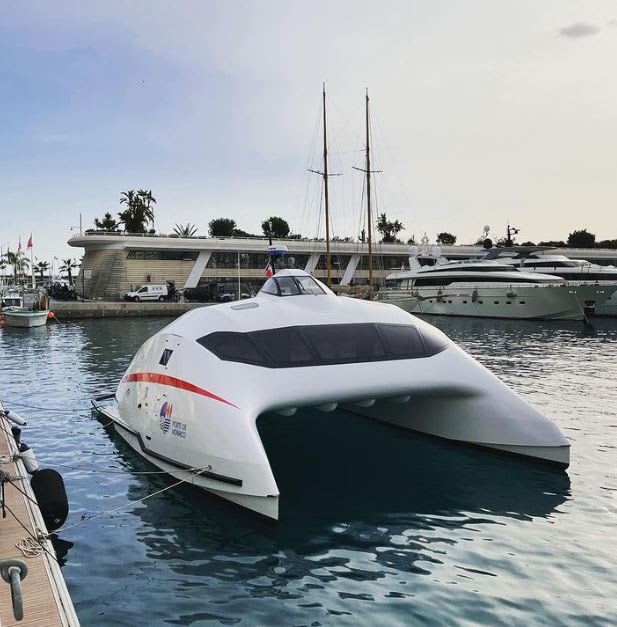 Monaco One, shuttle for Cala del Forte