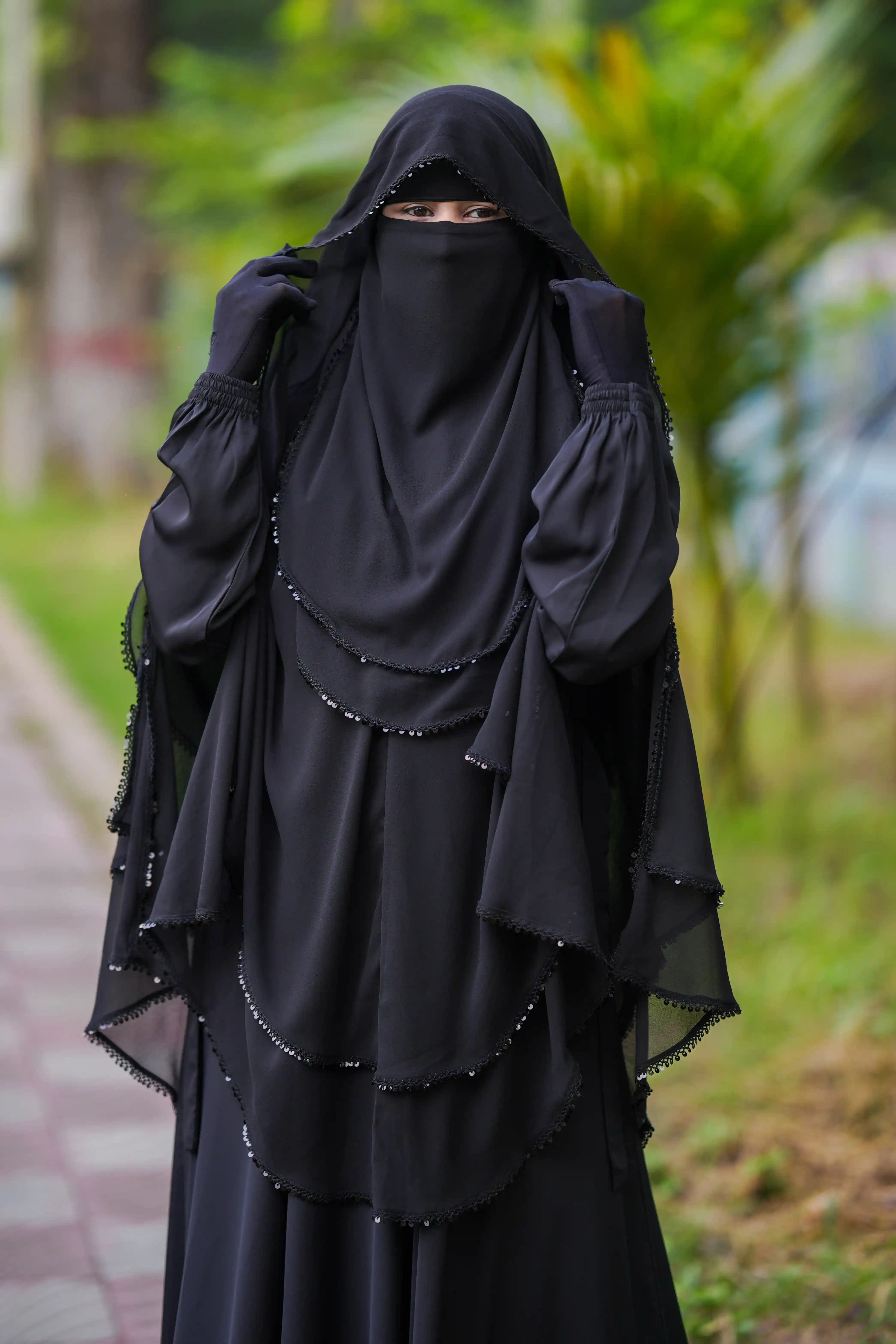 সুলতানা হিজাবি ফুল সেট (হিজাব + নিকাব)