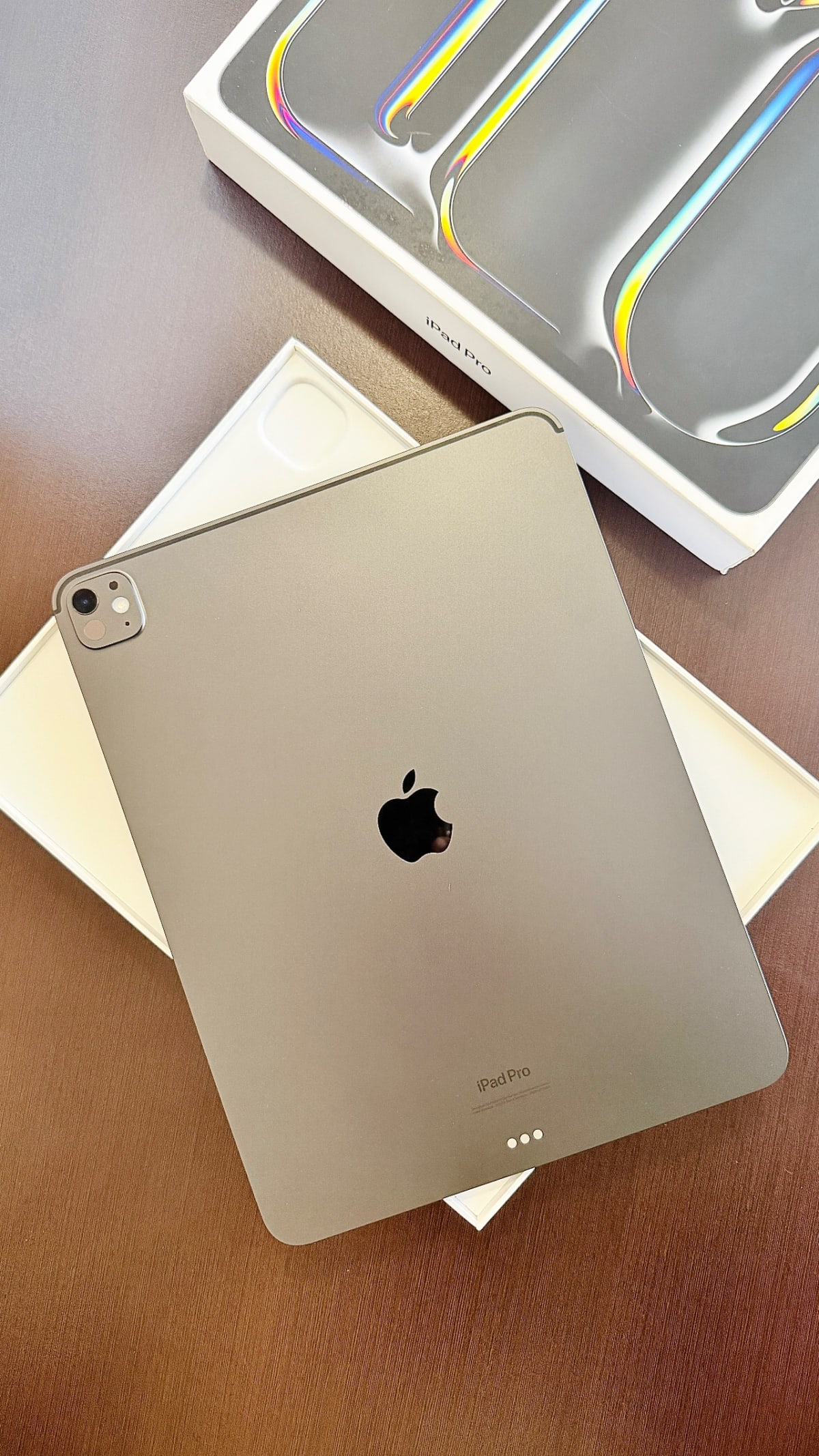 iPad Pro M4 13" 512GB con caja — foto 2