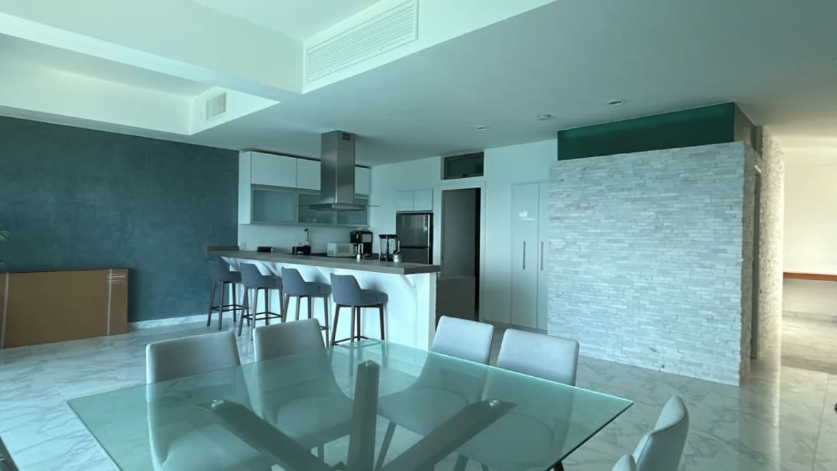 Hermoso departamento con vista al mar recien remodelado 3rec — foto 8