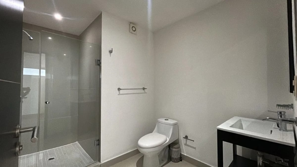 Departamento en venta en Cancún, 2 Rec. 2 Baños — foto 11