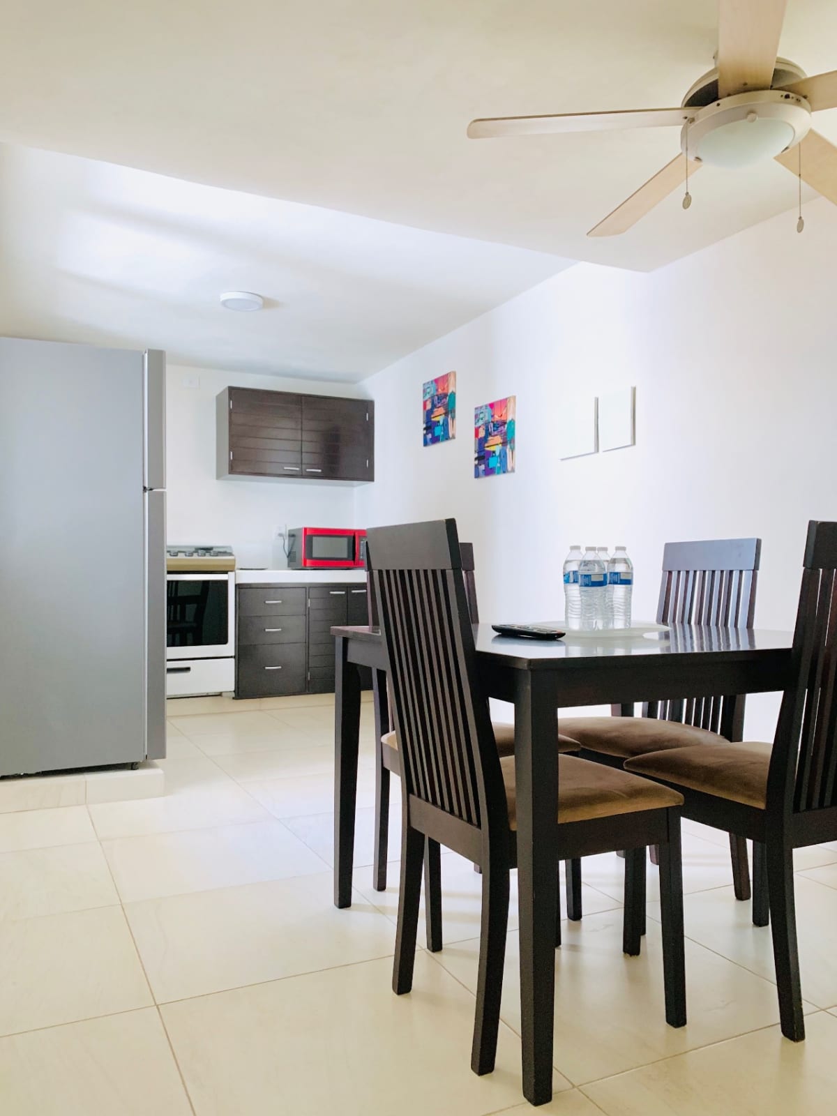 Casa 4 Recámaras 3 Baños en Cancún, Frente a Plaza — foto 14