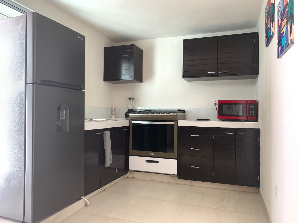 Casa 4 Recámaras 3 Baños en Cancún, Frente a Plaza — foto 15