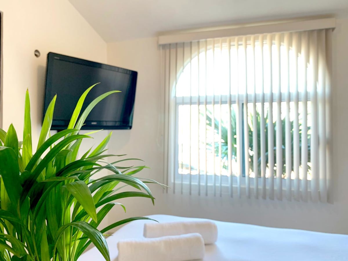 Casa 4 Recámaras 3 Baños en Cancún, Frente a Plaza — foto 6