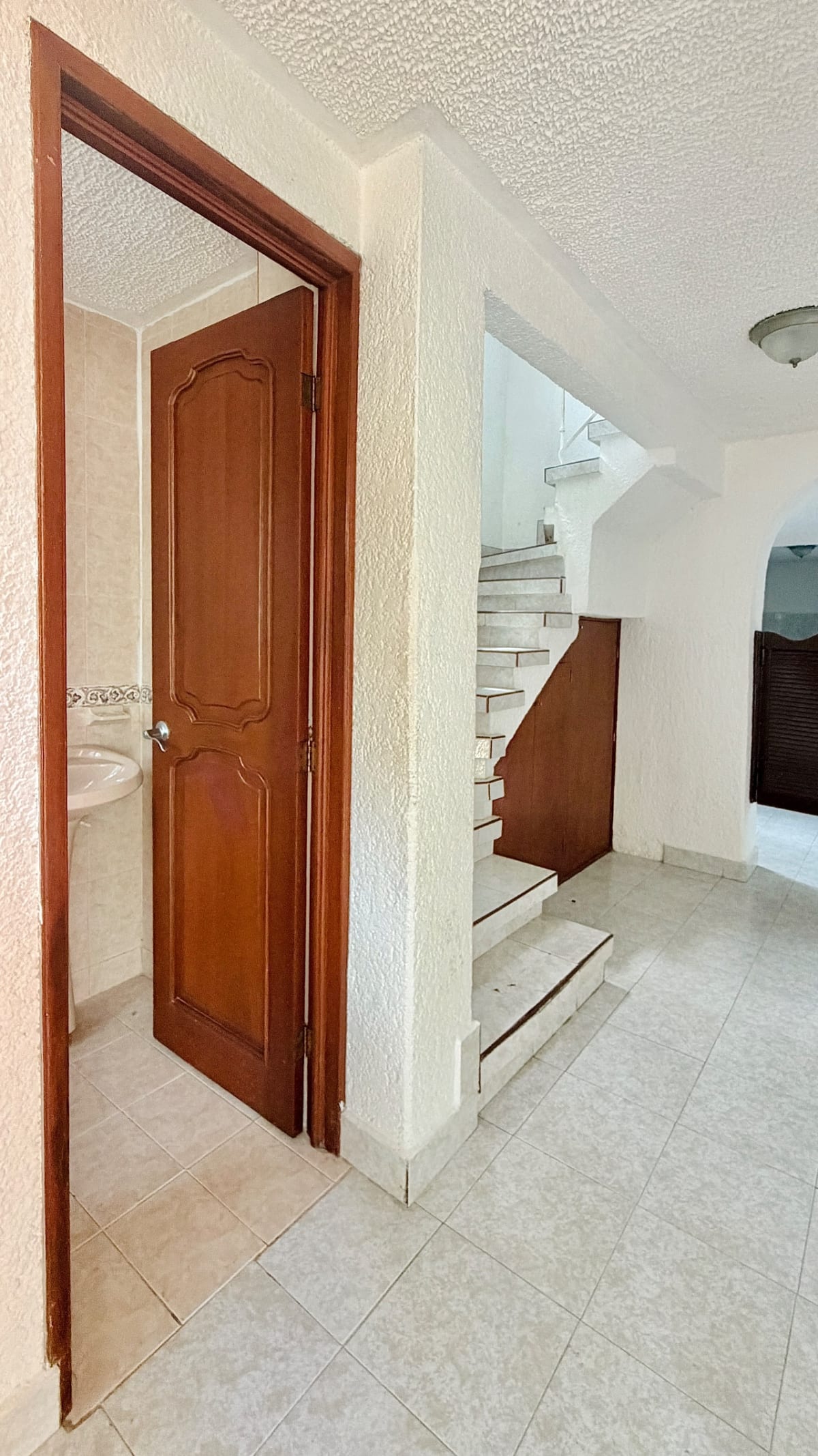 Casa en Renta frente Plaza las Américas, 3 Rec 4B + Alberca — foto 9