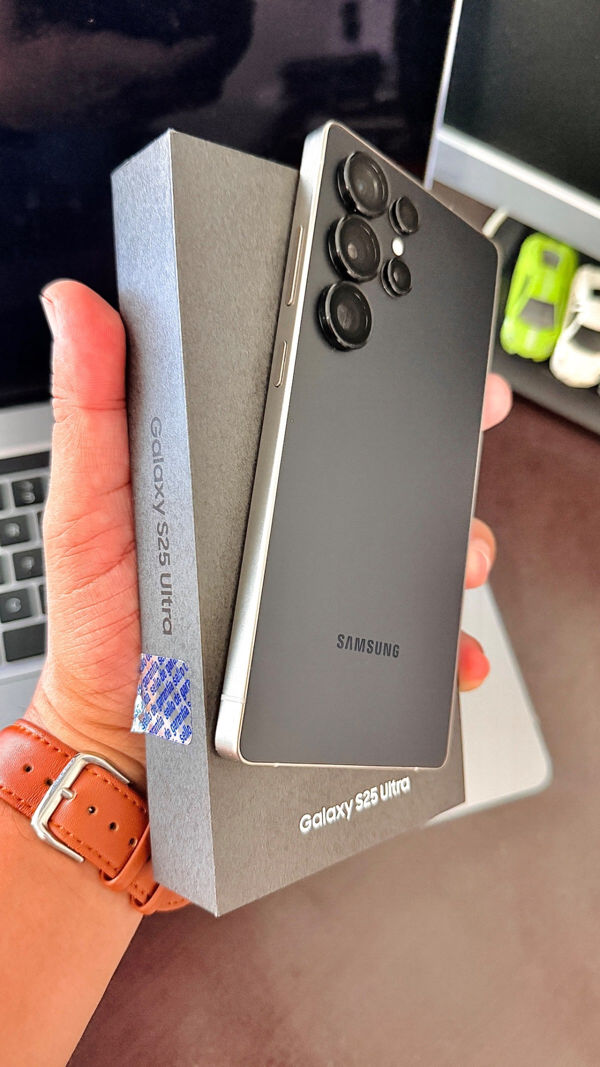 Samsung S25 Ultra 1TB Libre SIM Físico+eSIM | Titanio Black — foto 2