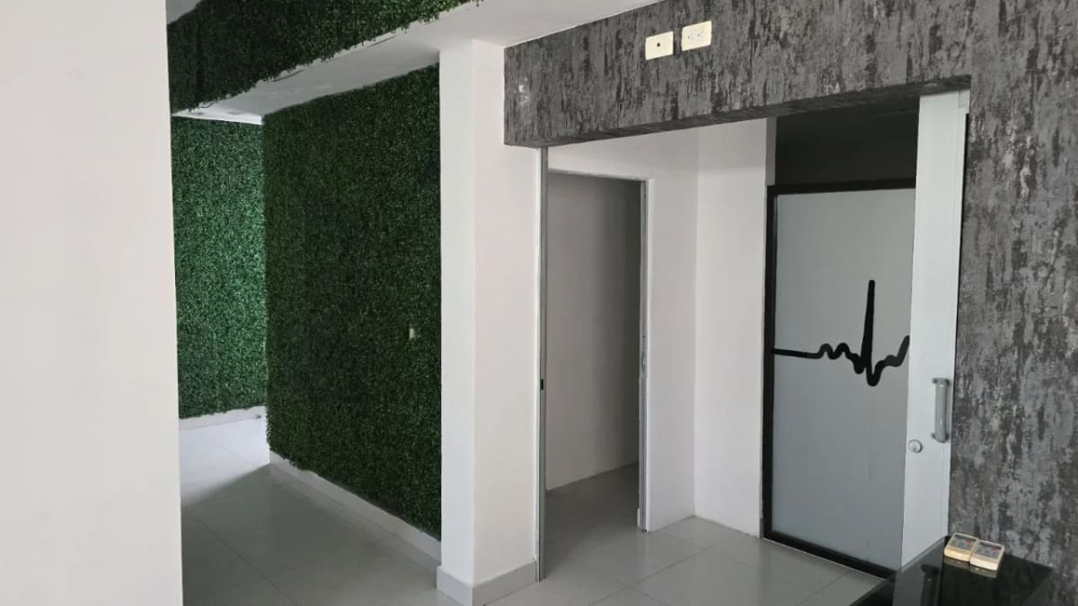 Clínica con Alberca en Renta en Cancún — foto 19