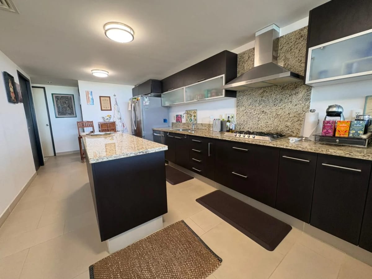 Departamento en Venta en Cancún 3 Rec 3.5 Baños Vista al Mar — foto 2