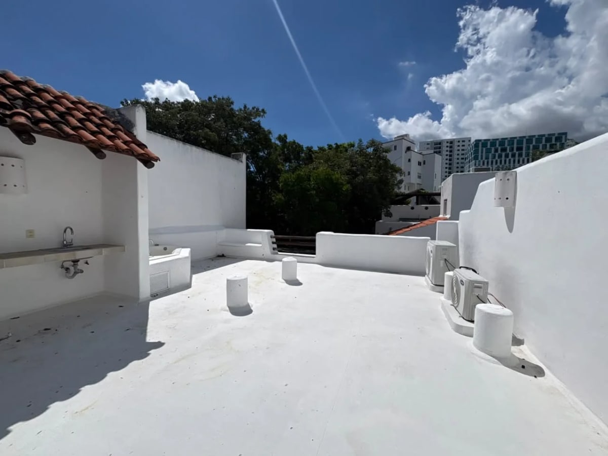 Villa en Venta en Cancún de 2 Recámaras con Alberca — foto 18