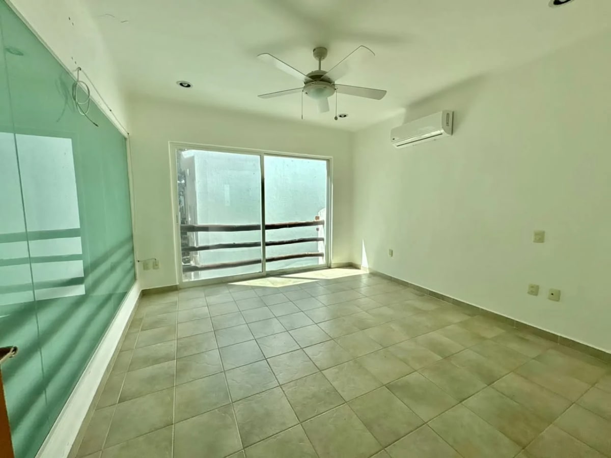 Villa en Venta en Cancún de 2 Recámaras con Alberca — foto 16