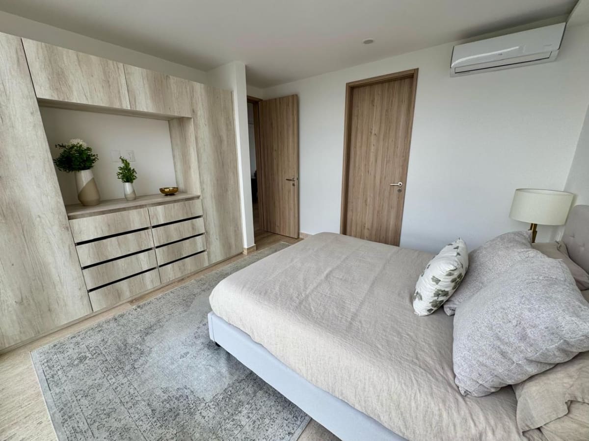 PENTHOUSE AMUEBLADO EN RENTA — foto 2