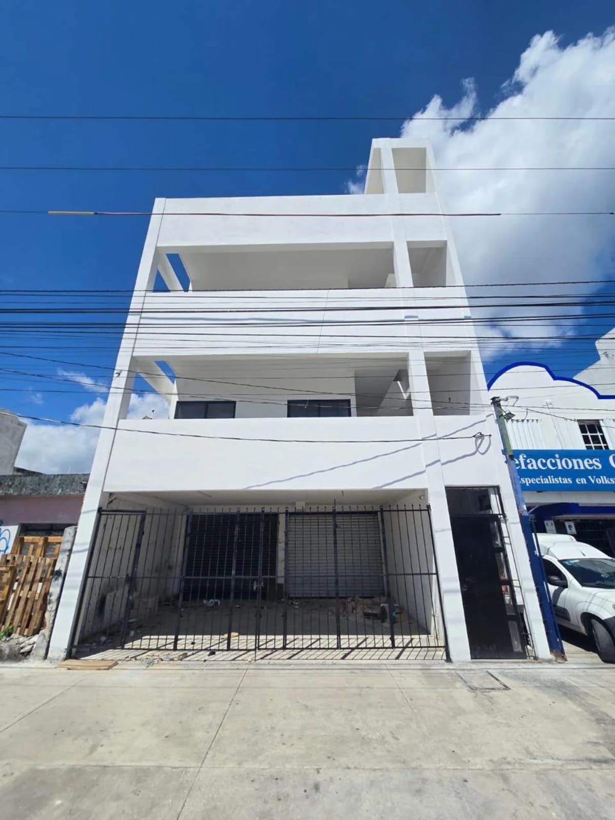 EDIFICIO en Venta en Cancún, 3 pisos, 600m²