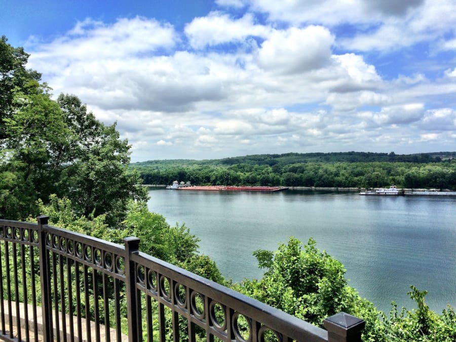 Sheffield, Alabama — Tennessee River and the Quad Cities, serving Colbert County