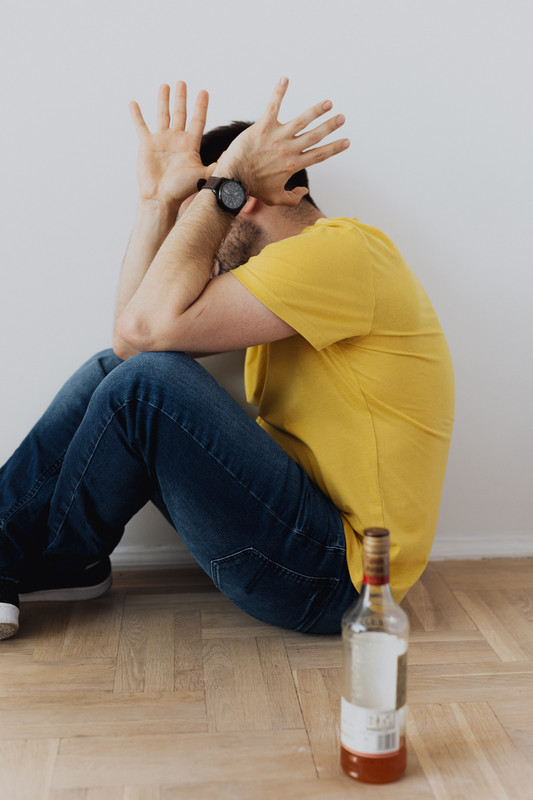 Addiction treatment Springfield MA - counseling session