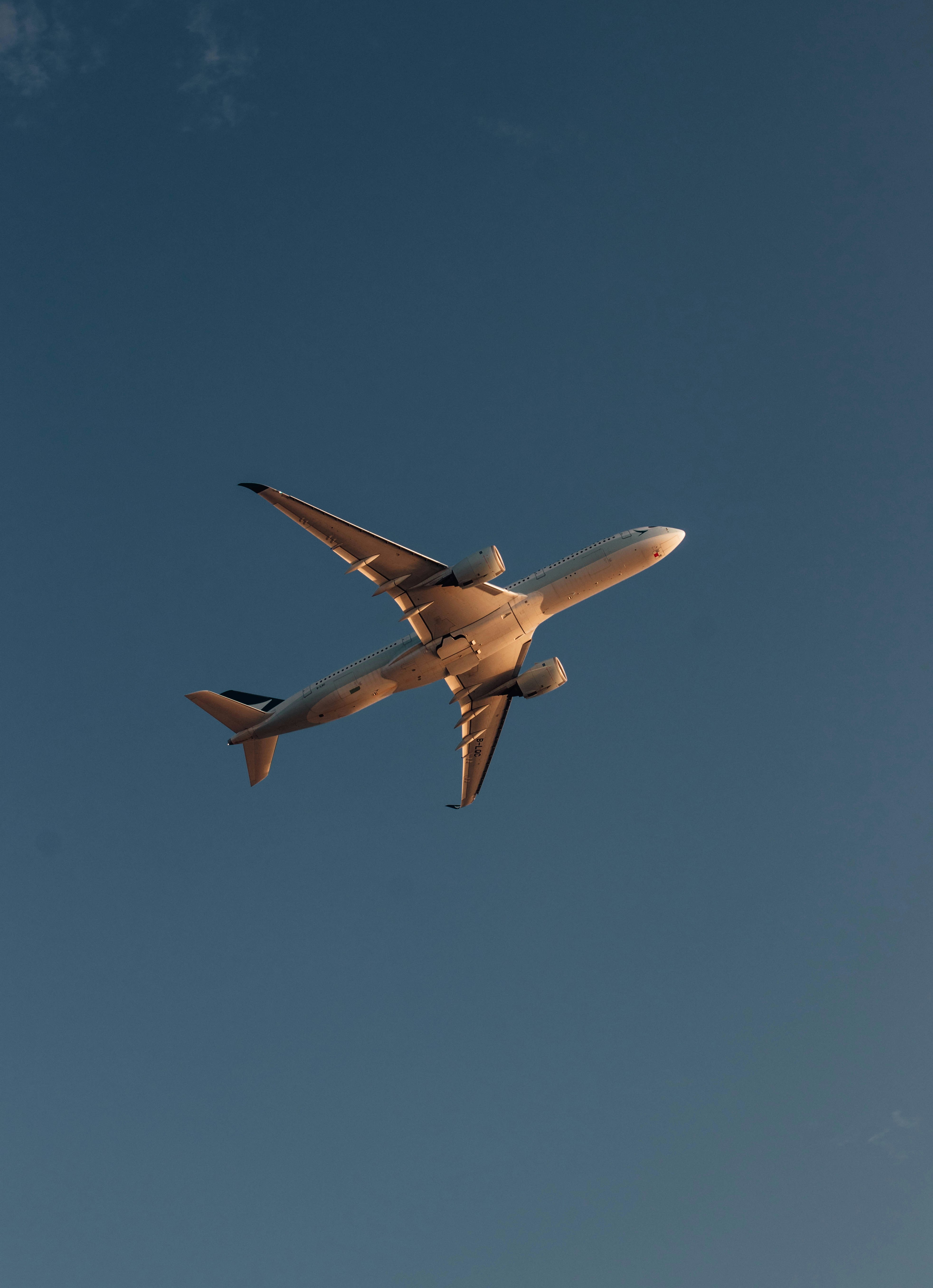 American Airlines aircraft in flight