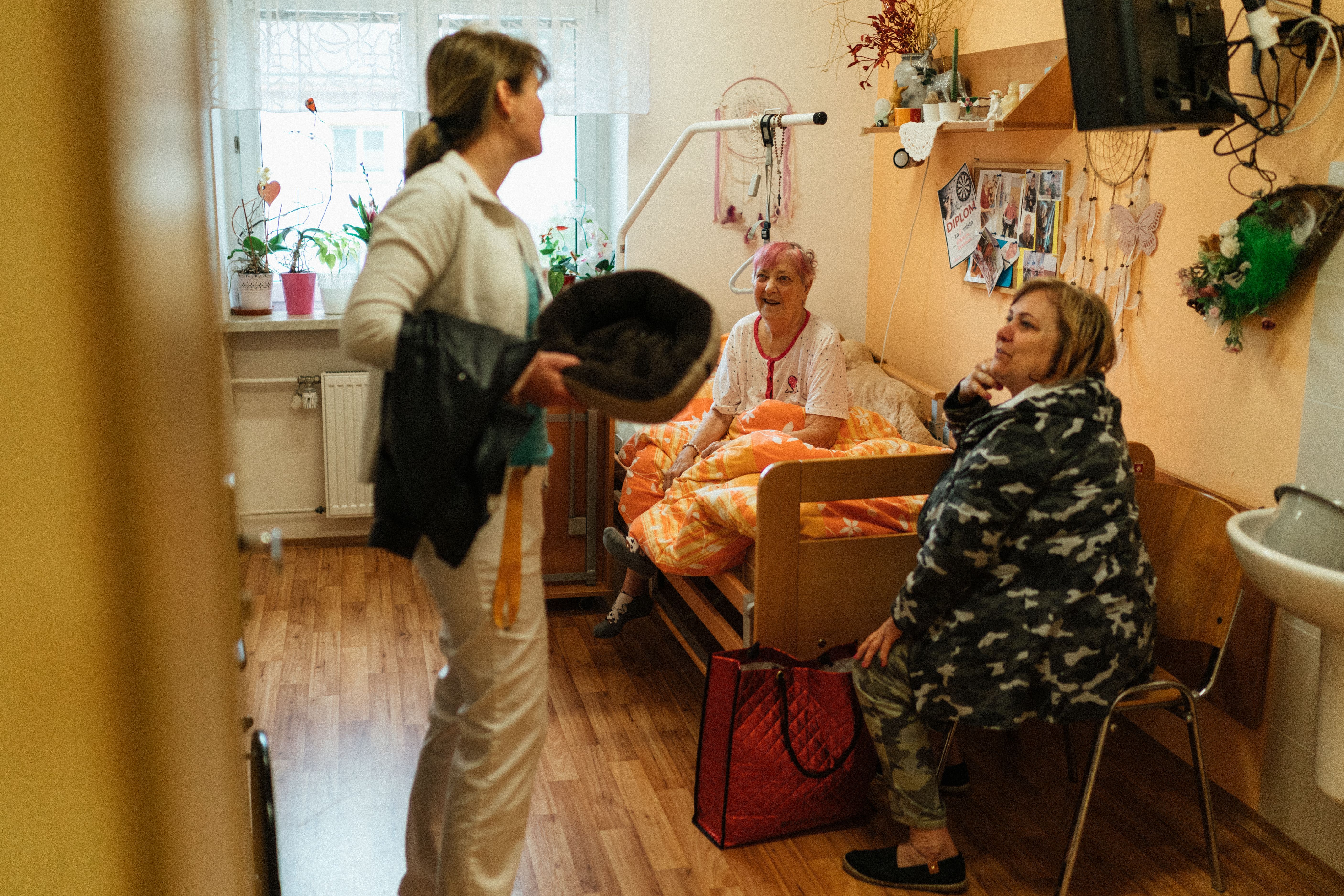 Methadone clinic intake and support for opioid use disorder
