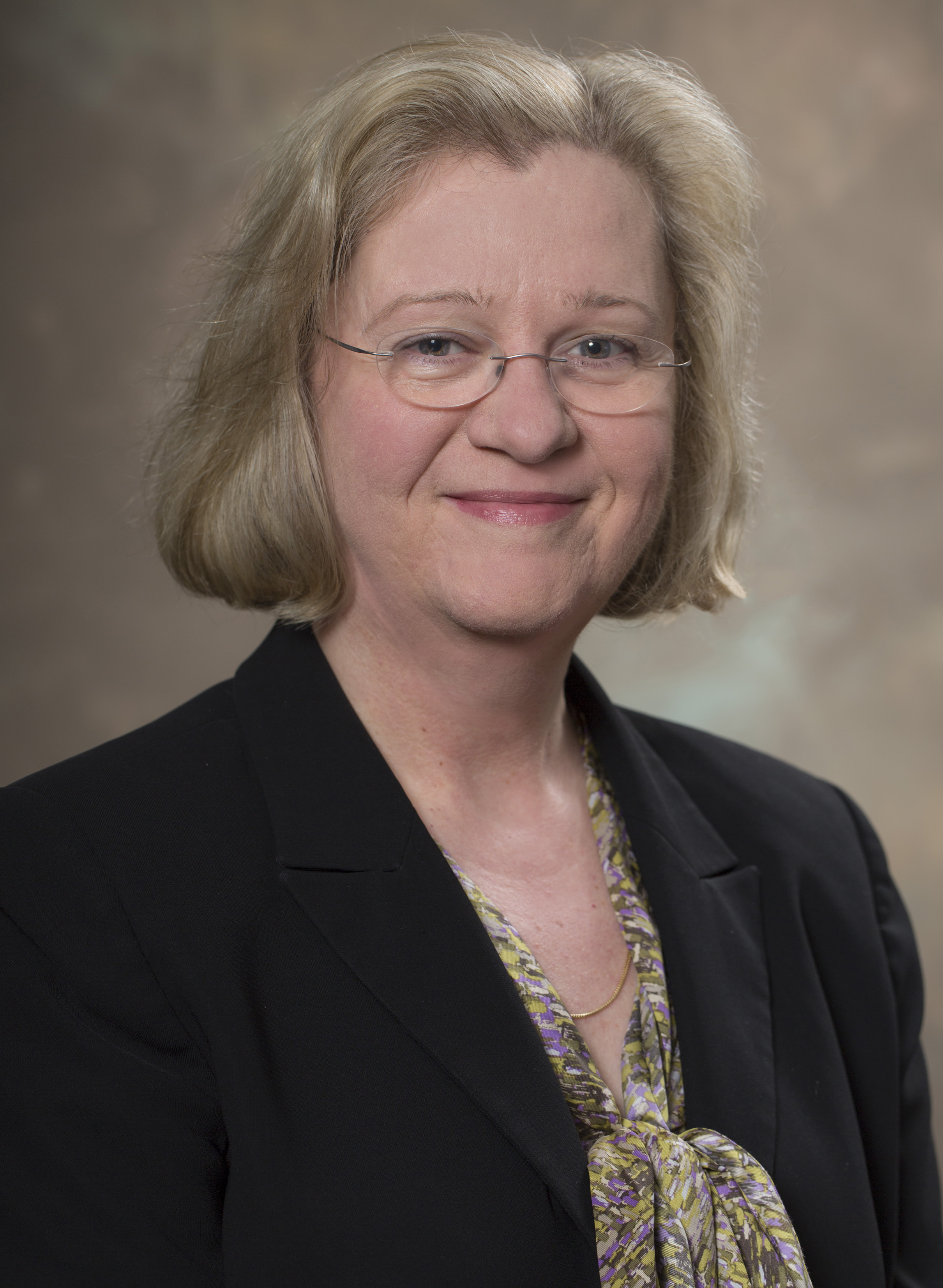 Image of Image of Linda Maerz, MD, FACS, FCCM