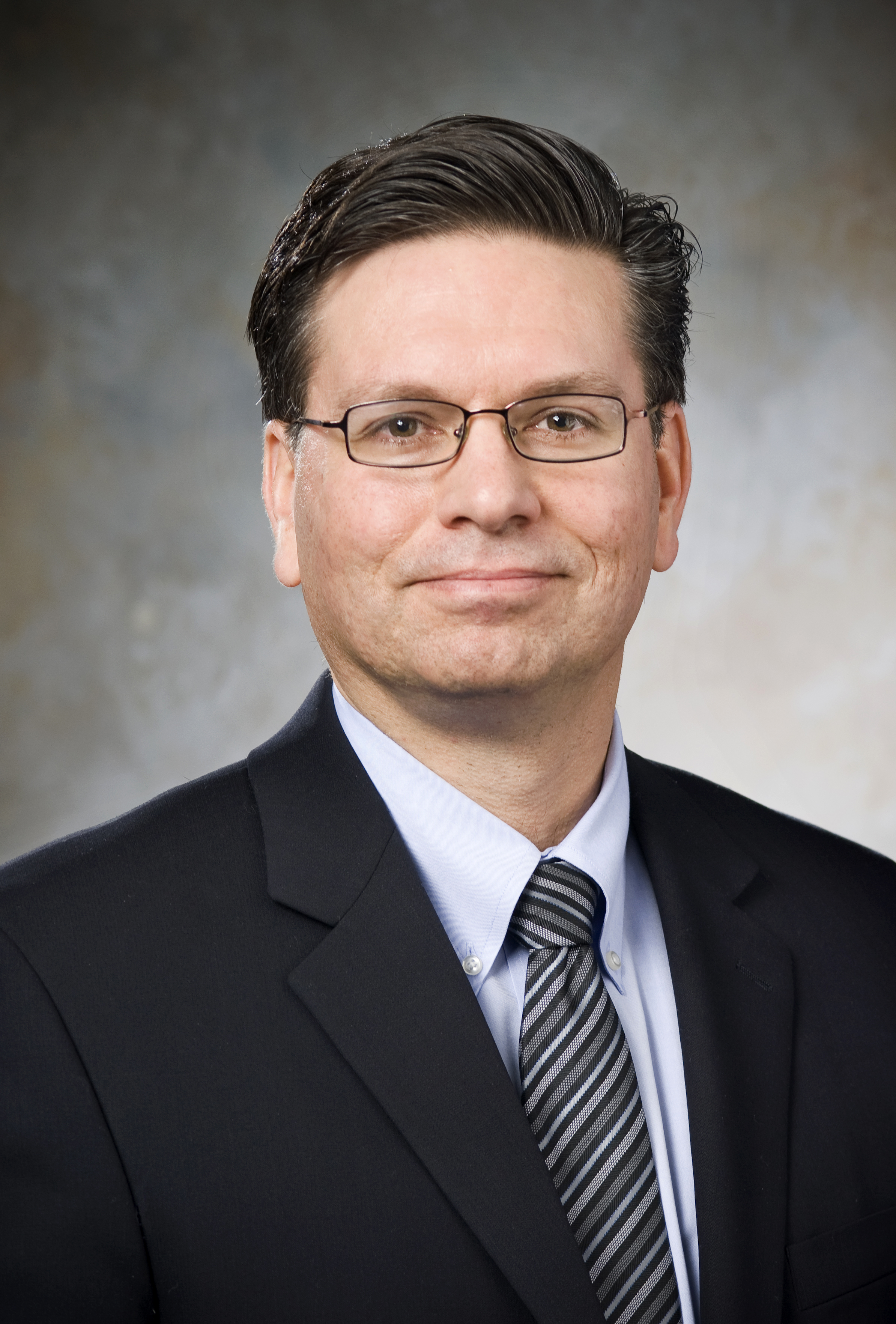 Image of Image of Earl Glusac, MD