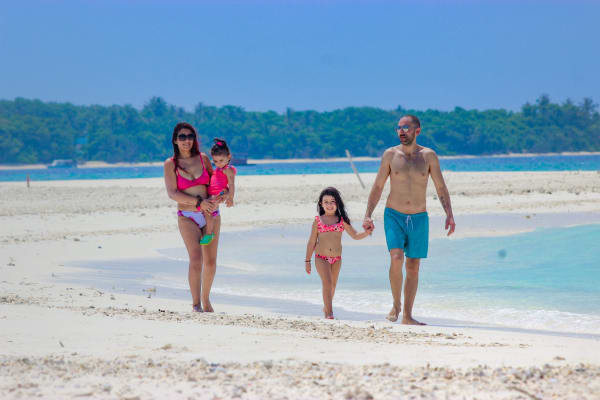 Island Hospitality Experience